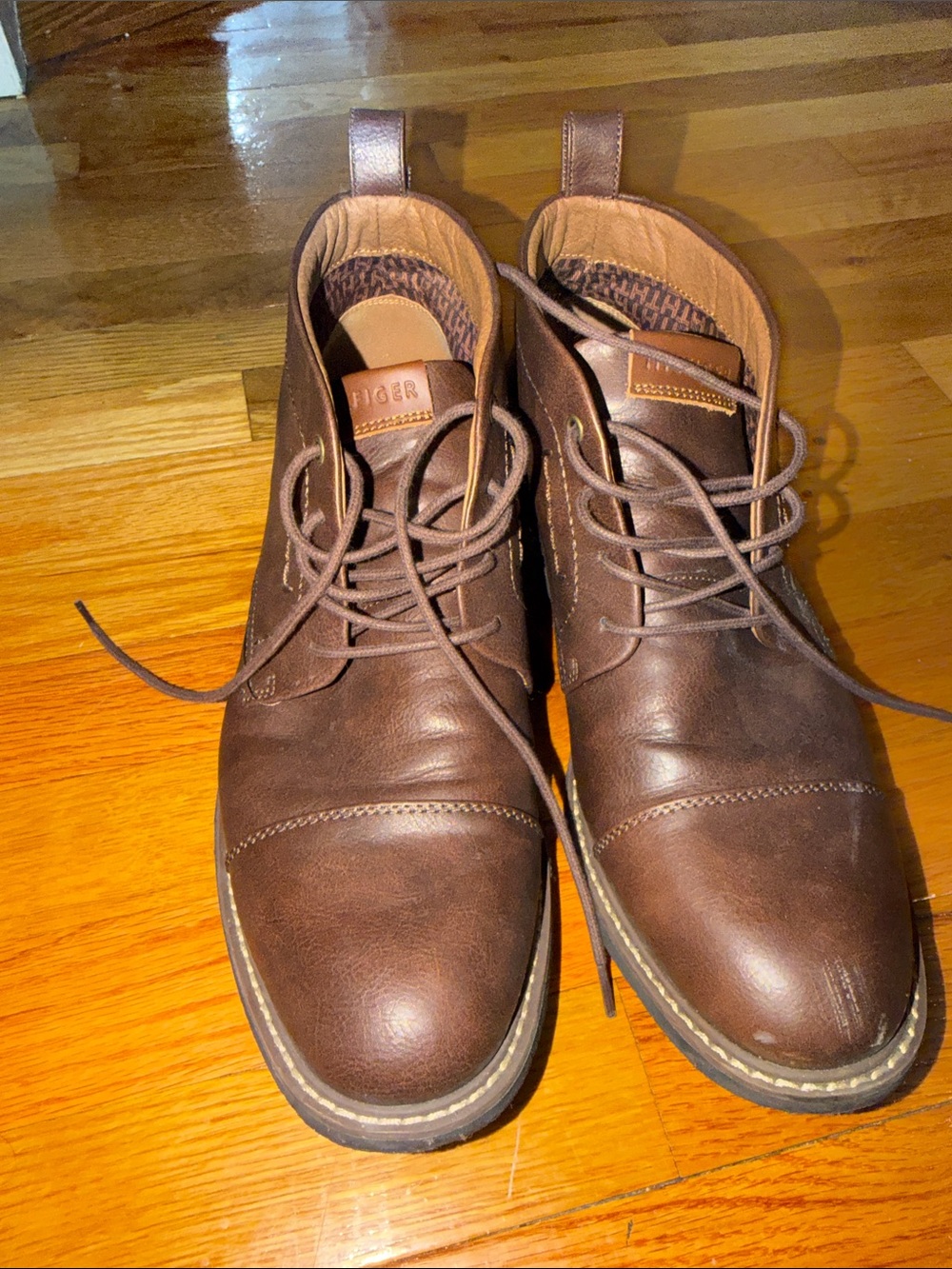 Tommy Hilfiger Men's Brown Leather Chukka Boots
